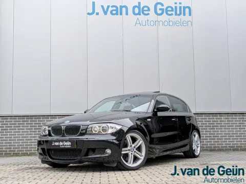 BMW 1-serie 130i Cup | M-Pakket | Schuifdak | Unieke kmstand! | Handgeschakeld