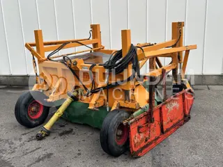 Keulmac uienloofklapper 150 cm voor de voor- en achterkant van de tractor