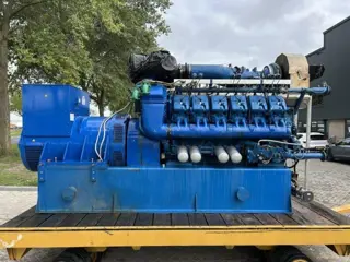 Deutz TBG 620 V12 (bj 2004)