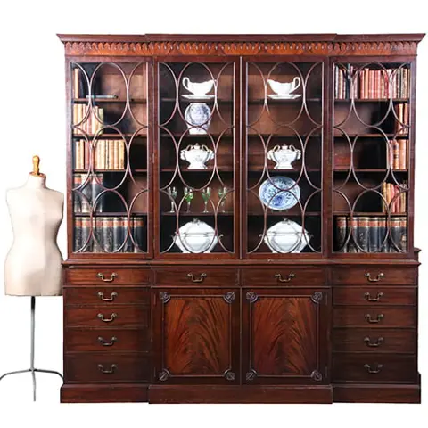 Grote break front Bibliotheekkast  met 6 deuren en 12 laden ca 1900
