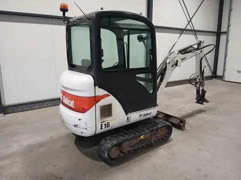 Bobcat minigraver