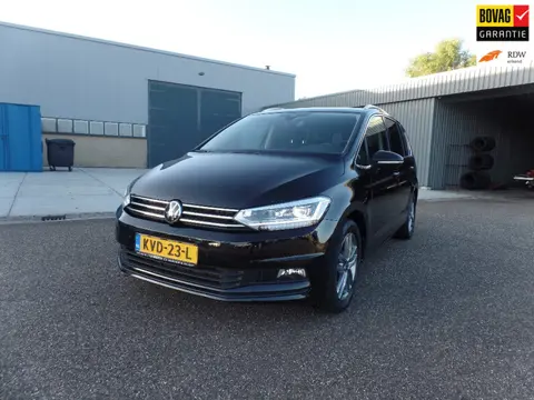 Volkswagen TOURAN 1.5 TSI Highline TREKHAAK OPTIE'S 2025