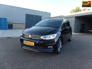 Volkswagen TOURAN 1.5 TSI Highline TREKHAAK OPTIE'S 2025