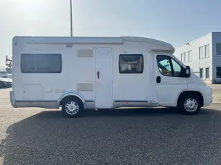 Foto 18 van Chausson Flash 08 | Fiat Ducato 130 MultiJet | Luifel | Camera | Fietsenrek | Airco (motorgedeelte)