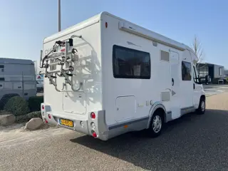 Foto 17 van Chausson Flash 08 | Fiat Ducato 130 MultiJet | Luifel | Camera | Fietsenrek | Airco (motorgedeelte)