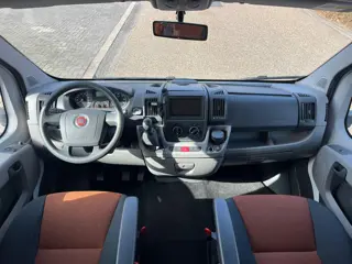 Foto 12 van Chausson Flash 08 | Fiat Ducato 130 MultiJet | Luifel | Camera | Fietsenrek | Airco (motorgedeelte)