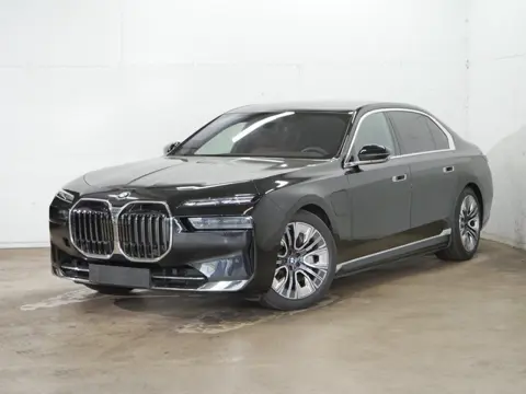 BMW 7 Serie 750e xDrive | Executive Lounge | SkyLounge | Elektrisch openen en sluiten portieren | Re