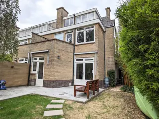 Woning aan de De Poorterstraat te Den Haag