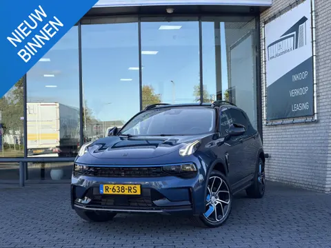 Lynk & Co 01 1.5*PLUG-IN*NAVI*PANO*CAM*ACC*CARPLAY*ECC*LED*