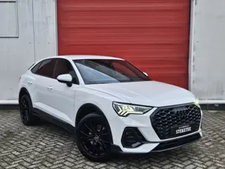 Audi Q3 Sportback 45 TFSI e S-Line | ACC | Camera | Carplay Rijklaar inclusief 1 jaar BOVAG garantie