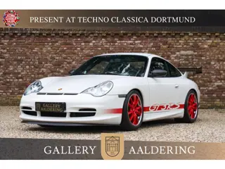 Porsche 996.2 GT3 RS "39.000 kilometers" The 996.2 GT3 RS is becoming rare - One of the most limited