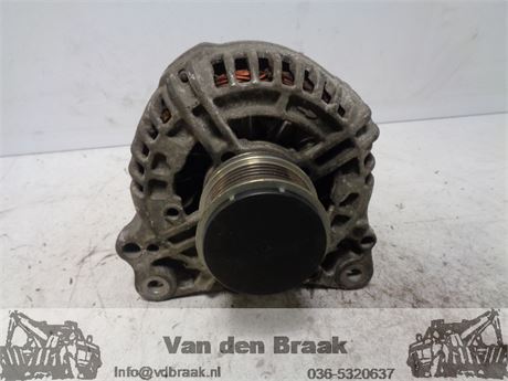 Volkswagen Golf 1.6 8V 2003-2008 Dynamo