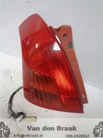 Suzuki Swift 2005-2007 Achterlicht links