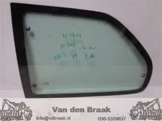 Peugeot 306 3 drs 1993-2001 Zijruit links achter