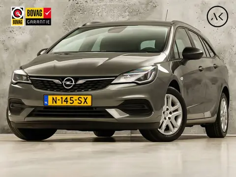 Opel Astra Sports Tourer 1.2 Sport (APPLE CARPLAY, NAVIGATIE, CRUISE, TREKHAAK, SPORTSTOELEN, PARKEE