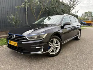 Volkswagen Passat Variant 1.4 TSI GTE Connected Series / AUTOMAAT / NAVI / CRUISE / TREKHAAK