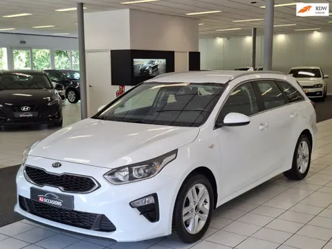Kia Ceed Sportswagon 1.4 T-GDi Automaat Carplay/Android auto/Cruise/Camera/PDC/Stoel en stuurverw