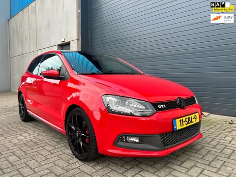 Volkswagen Polo 1.4 TSI GTI DSG PANO CLIMA LEDER