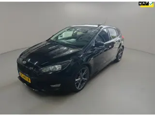 Ford Focus 1.0 ST-Line, Clima, Cruise, LM, PDC, Keyless. NAP