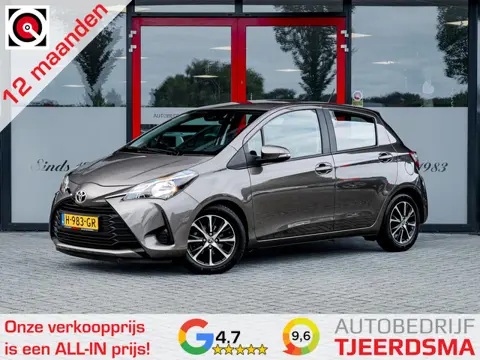 Toyota Yaris 1.0 VVT-i Connect | Achteruitrijcamera | Airco | Metallic Lak | Lichtmetalen Velgen | R