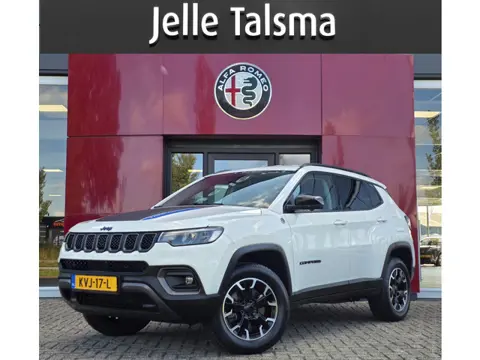 Jeep Compass 4xe 240 Plug-in Hybrid Electric Trailhawk | Trekhaak 1250KG | Alpine Audio | Winterpakk