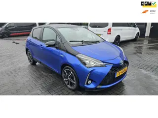 Toyota Yaris 1.5 Hybrid Bi-Tone
