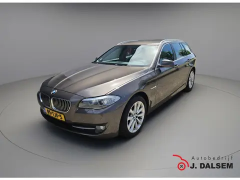 BMW 5 Serie Touring 520i High Executive (bj 2012)
