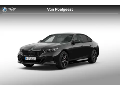 BMW 5 Serie Sedan 550e xDrive M Sport Pro Edition | M Sportpakket Pro | Innovation Pack | Travel Pac