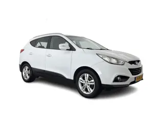 Hyundai ix35 1.7 CRDi Business Edition *LEATHER | HEATED-COMFORTSEATS | CAMERA | NAVI-FULLMAP | PRIV