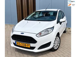 Ford Fiesta 1.0 Style Essential/NAP/APK/NAVI/