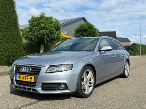 Audi A4 Avant 2.0 TDI S-Line 2011 Navi/Clima/Lmv