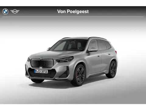 BMW iX1 xDrive30 67 kWh M Sport Edition | M Sportpakket Pro | Innovation Pack | Comfort Pack | Trave