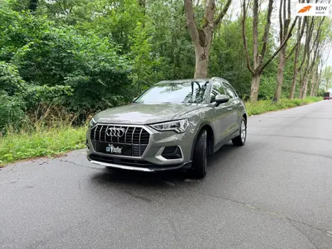 Audi Q3 35 TFSI Pro Line | ACC | Navigatie Plus | Sportstoelen