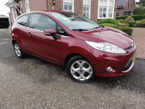 Ford Fiesta 1.6 16V Titanium 120 PK AIRCO !! 3 DRS