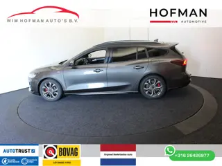 Ford FOCUS Wagon Hybrid 135PK ST Line Style rode remklauw Trekh Camera Nieuw model Winterpack Keyles