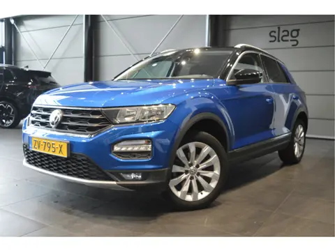 Volkswagen T-Roc 1.0 TSI Style navi clima cruise pdc trekhaak 17 inch !!