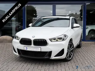 BMW X2 sDrive20i High Executive Edition | M-Pakket | Cruise Control met Remfunctie | Pano | Stoelver