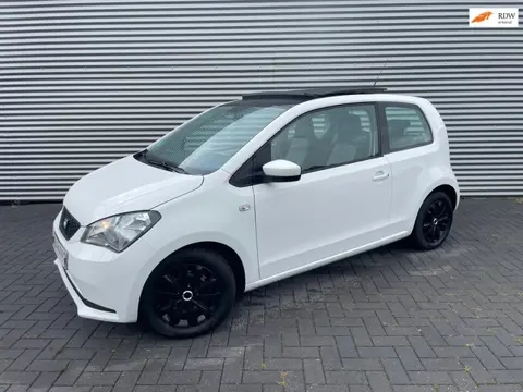 SEAT Mii 1.0 Style met panoramdak / cruise / elek pakket