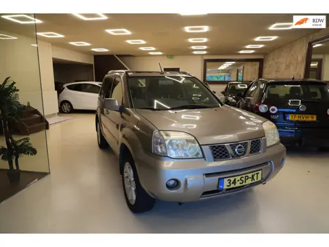 Nissan X-Trail 2.0 Columbia Style Nieuwe APK
