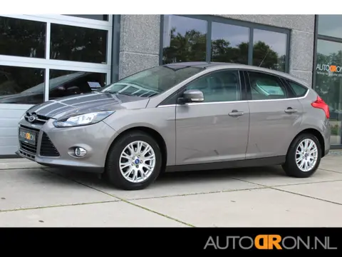 Ford Focus 1.6 TI-VCT 125 Pk Titanium Dealer Onderhouden Keyless&Cruise