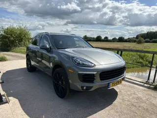 Porsche Cayenne 3.0 S E-Hybrid. Leer,Navi,LED,Panoramadak,21".