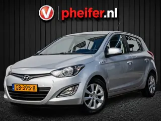 Hyundai i20 1.2i i-Deal Airco/ Elek. ramen/ Tel. bluetooth/ 15" Lmv/ Isofix