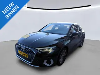 Audi A3 Limousine 30 TFSI Business edition NL-AUTO | CAMERA | AUTOMAAT | DIGIDASH