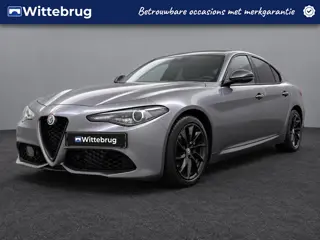 Alfa Romeo Giulia 2.0T Super | Navigatie | Camera | Lederen bekleding | YP