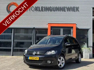 Volkswagen Golf Plus 1.2 TSI Highline BlueMotion / Stoelverwarming / Parkeersensoren V+A / Trekhaak 