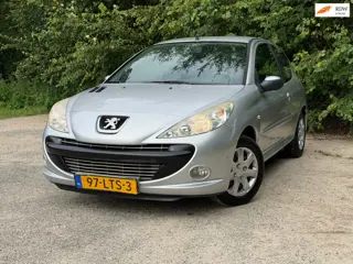 Peugeot 206 + 1.4 XS | " 155.000 " KM + Nwe APK + Cruise control Nu € 1.750,- !!!