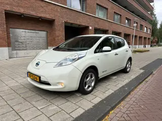 Nissan LEAF Base+ 24 kWh NAP White Metallic Leder Camera