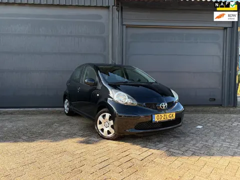 Toyota Aygo 1.0 | 5 Deurs | Airco | E-Ramen | Nwe Apk |