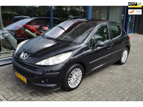 Peugeot 207 1.6-16V XT 5 deurs airco