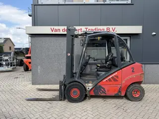 Linde H30D-01 triplo530 / sideshift / 4e functie / 2010 / 12.900uur / DIESEL